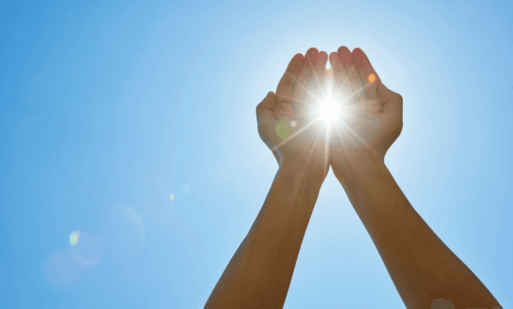 धूप से स्किन को बचाने के प्राकृतिक उपाय | Sun Protection Tips in Hindi